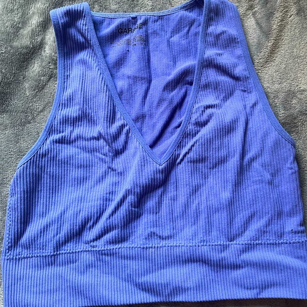 Garage top purple cup top